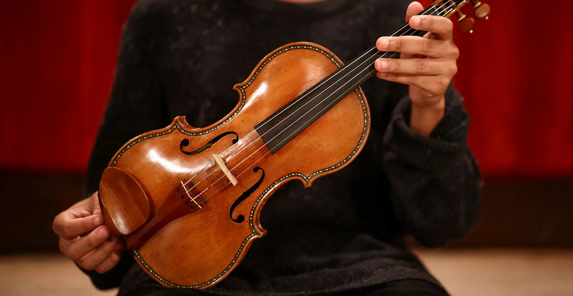 Oculto Geología Dispersión Un violín de 147 millones de pesos - Música en México